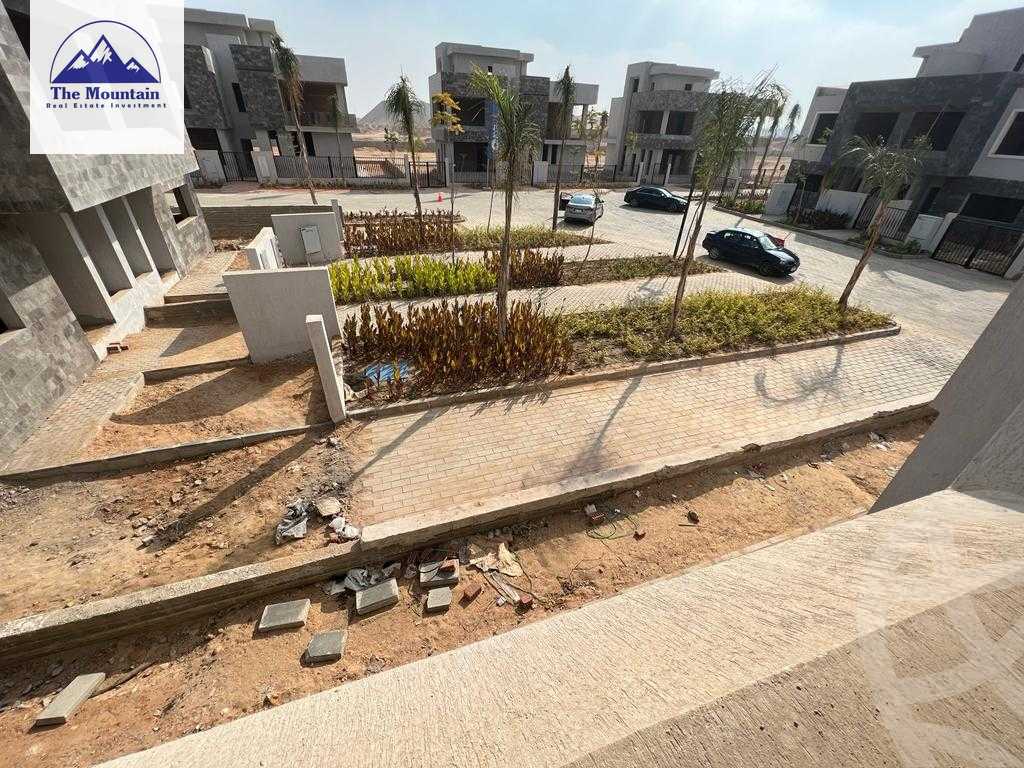 https://aqarmap.com.eg/ar/listing/3798599-for-sale-cairo-6th-of-october-compound-sun-capital