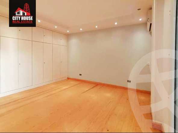 https://aqarmap.com.eg/ar/listing/2780115-for-sale-apartment-cairo-el-maadi-sarayat-el-maadi-mostafa-kamel-square