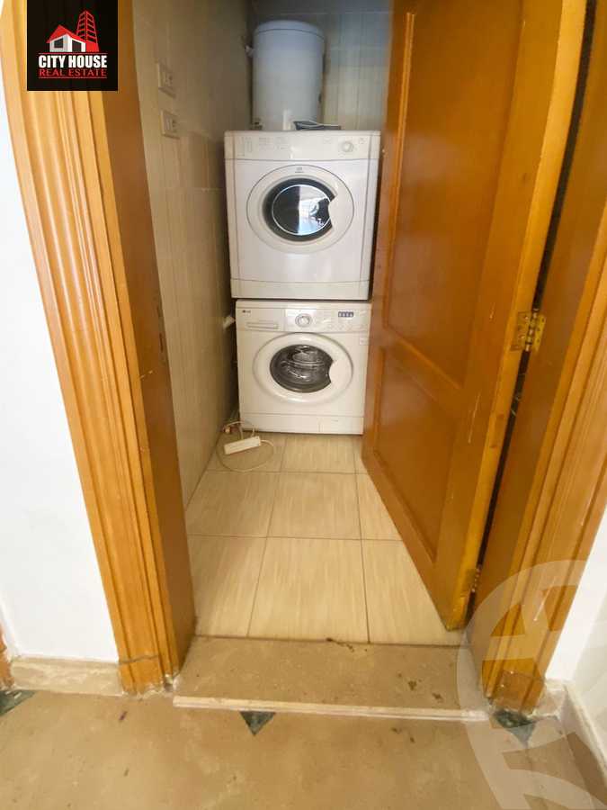 https://aqarmap.com.eg/ar/listing/3924457-for-rent-cairo-el-maadi-sarayat-el-maadi-street-87