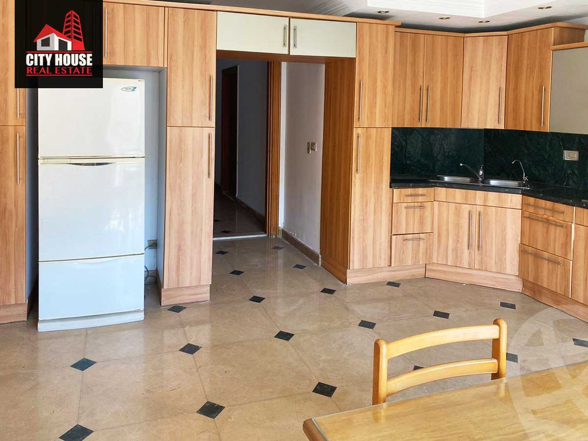 https://aqarmap.com.eg/ar/listing/3924457-for-rent-cairo-el-maadi-sarayat-el-maadi-street-87