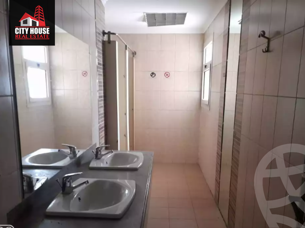 https://aqarmap.com.eg/ar/listing/4450431-for-rent-cairo-el-maadi-kornish-el-maadi-brj-thmn