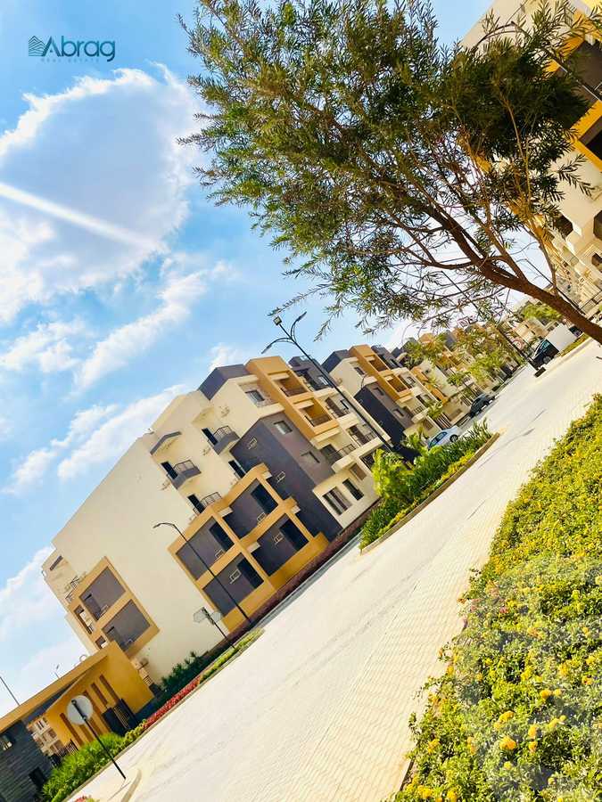 https://aqarmap.com.eg/en/listing/3827454-for-sale-cairo-6th-of-october-jml-bd-lnsr