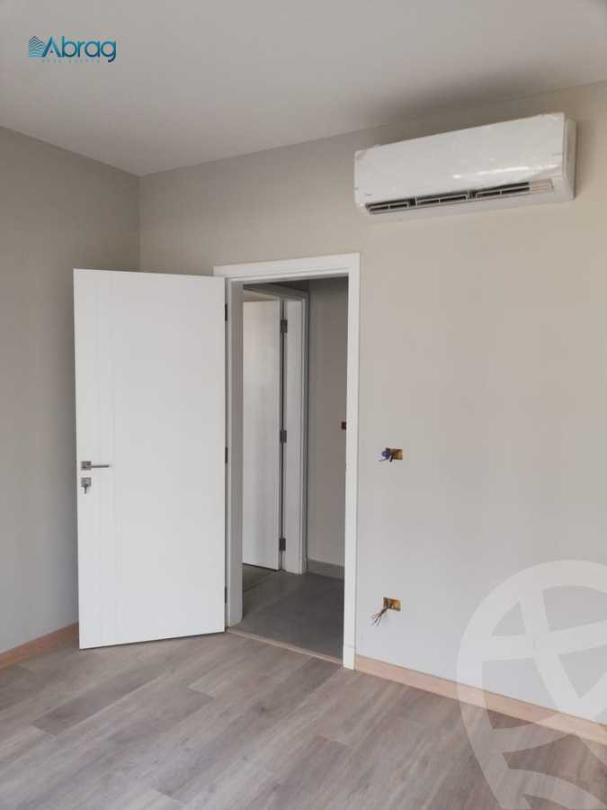 https://aqarmap.com.eg/en/listing/4113166-for-sale-cairo-el-sheikh-zayed-city-compounds-kmbwnd-fyldj-wyst-dr-llttwyr