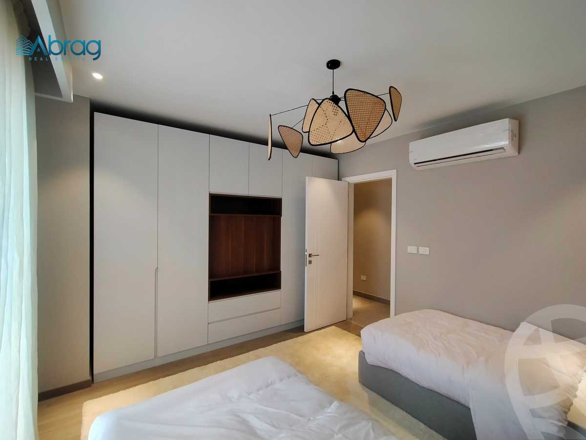 https://aqarmap.com.eg/en/listing/4113166-for-sale-cairo-el-sheikh-zayed-city-compounds-kmbwnd-fyldj-wyst-dr-llttwyr