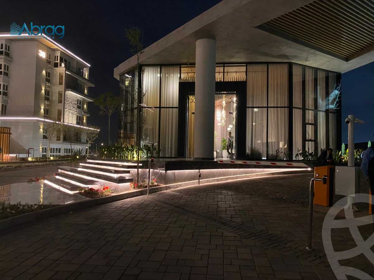 https://aqarmap.com.eg/ar/listing/4223063-for-sale-cairo-new-cairo-compounds-mountain-view-1