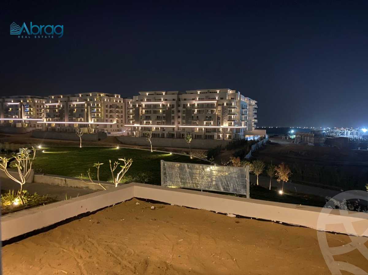 https://aqarmap.com.eg/ar/listing/4223063-for-sale-cairo-new-cairo-compounds-mountain-view-1