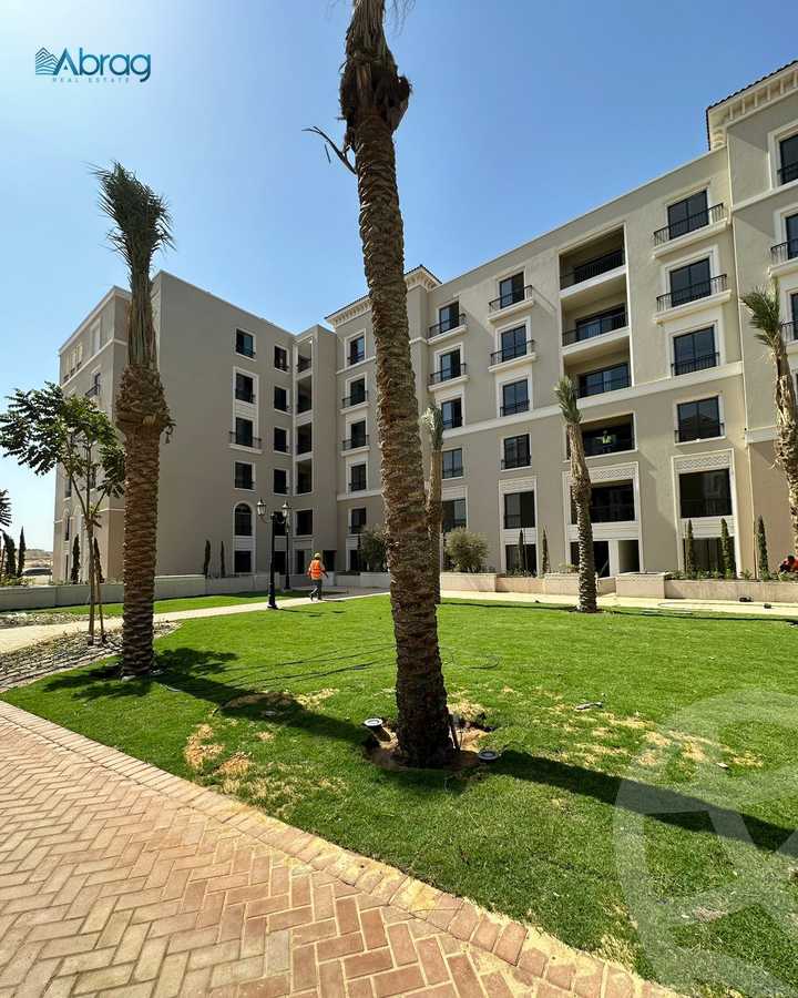 https://aqarmap.com.eg/en/listing/4413885-for-sale-cairo-el-sheikh-zayed-city-compounds-kmbwnd-fyldj-wyst-dr-llttwyr