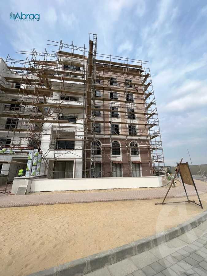 https://aqarmap.com.eg/en/listing/4420128-for-sale-cairo-el-sheikh-zayed-city-compounds-kmbwnd-fyldj-wyst-dr-llttwyr