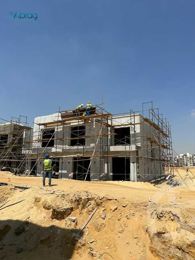 https://aqarmap.com.eg/en/listing/5491294-for-sale-cairo-el-sheikh-zayed-city-compounds-kmbwnd-fyldj-wyst-dr-llttwyr