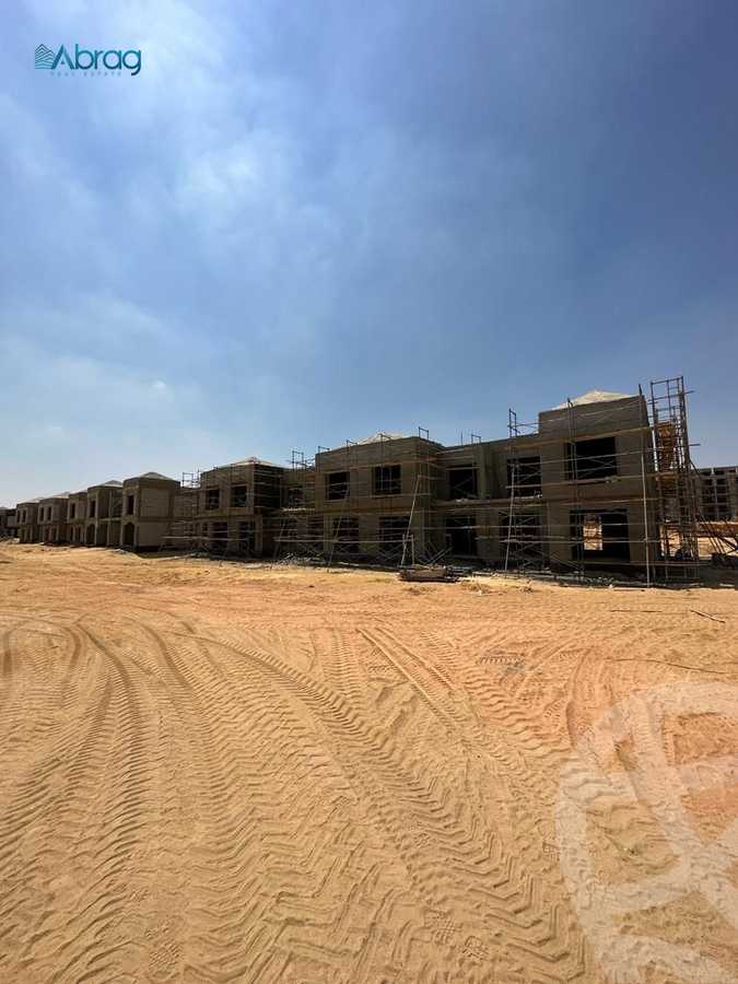 https://aqarmap.com.eg/en/listing/5491294-for-sale-cairo-el-sheikh-zayed-city-compounds-kmbwnd-fyldj-wyst-dr-llttwyr