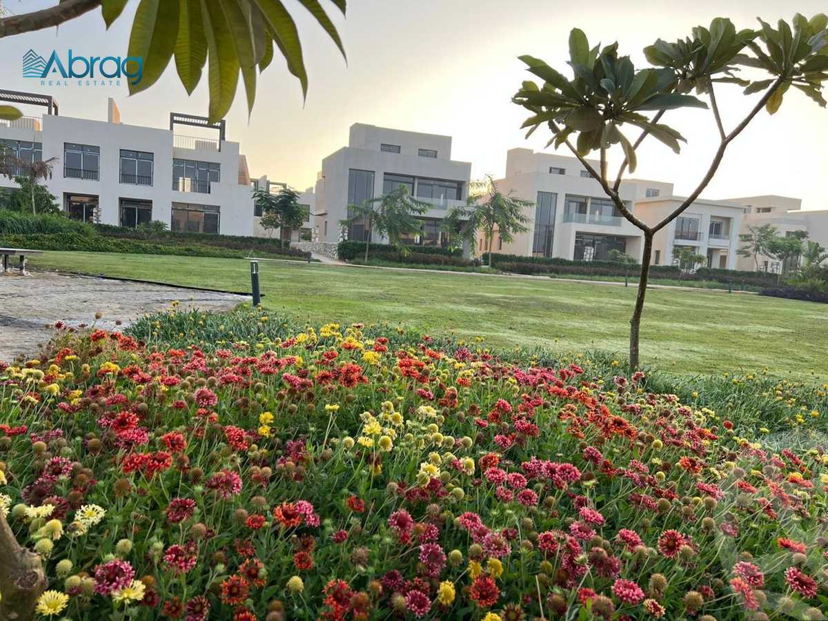 https://aqarmap.com.eg/en/listing/5544837-for-sale-cairo-6th-of-october-hadaeq-october-kmbwnd-fy-hdyq-ktwbr-o-west-w-byzns-dystrykt-wrskwm-llttwyr