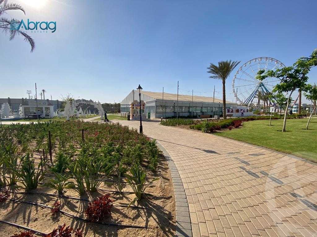 https://aqarmap.com.eg/ar/listing/5596828-for-sale-cairo-el-sheikh-zayed-city-compounds-zyd-wr-llttwyr-park-towers-zed-el-sheikh-zayed-compound