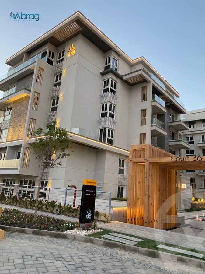 https://aqarmap.com.eg/en/listing/5620516-for-sale-cairo-new-cairo-compounds-mountain-view1-1-compound