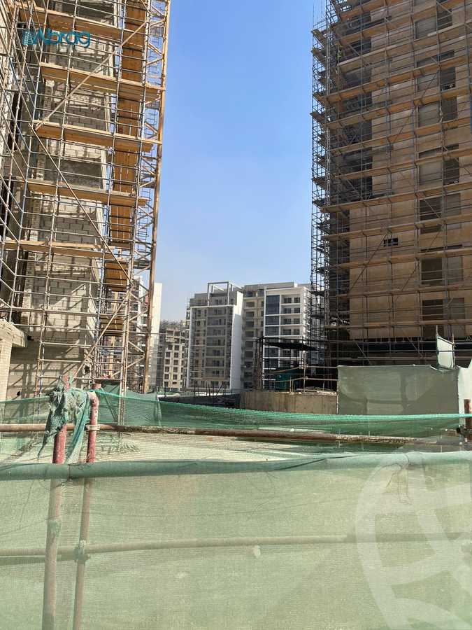 https://aqarmap.com.eg/en/listing/5758532-for-sale-cairo-el-sheikh-zayed-city-compounds-zyd-wr-llttwyr-z-tower
