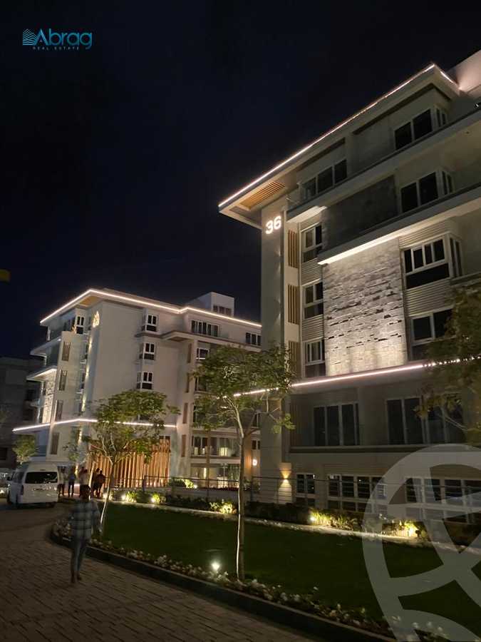 https://aqarmap.com.eg/en/listing/5782302-for-sale-cairo-new-cairo-compounds-mwntn-fyw-y-syty-club-park-mountain-view-icity