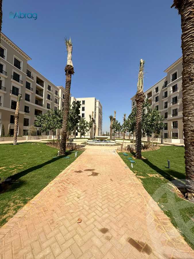 https://aqarmap.com.eg/en/listing/5924202-for-sale-cairo-el-sheikh-zayed-city-compounds-kmbwnd-fyldj-wyst-dr-llttwyr