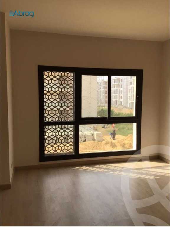 https://aqarmap.com.eg/ar/listing/6543023-for-sale-cairo-el-sheikh-zayed-city-compounds-dh-drys