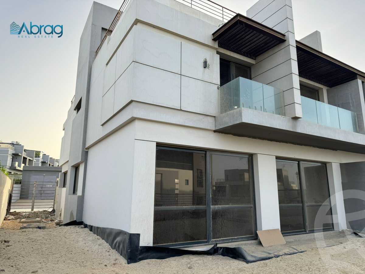 https://aqarmap.com.eg/ar/listing/6543292-for-sale-cairo-el-sheikh-zayed-city-compounds-el-patio-zahraa