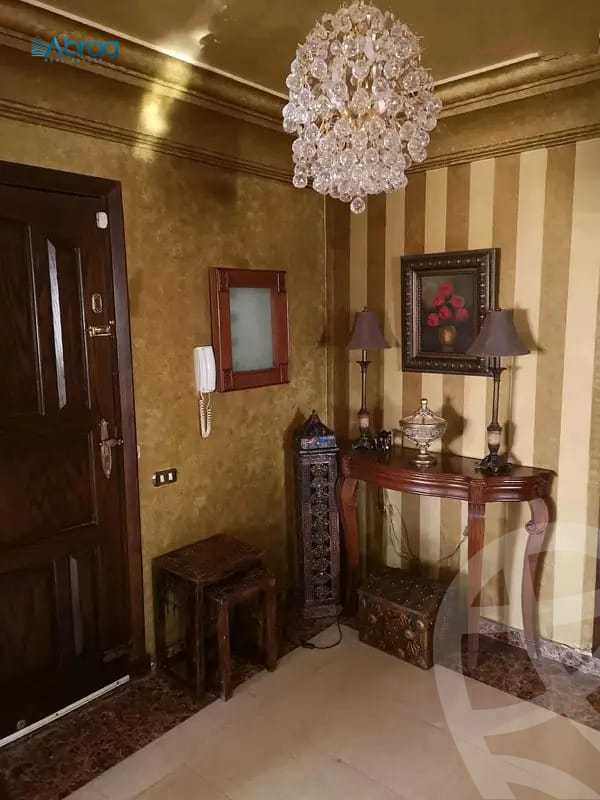 https://aqarmap.com.eg/ar/listing/6555402-for-sale-cairo-el-sheikh-zayed-city-el-hay-elsabeaa-lhy-lsb