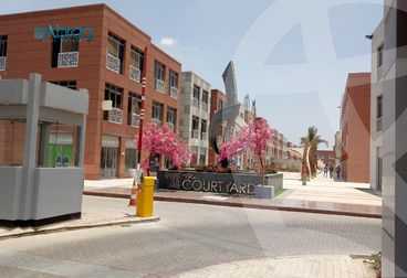 https://aqarmap.com.eg/en/listing/6566701-for-sale-cairo-el-sheikh-zayed-city-compounds-the-courtyard-mall-dorra