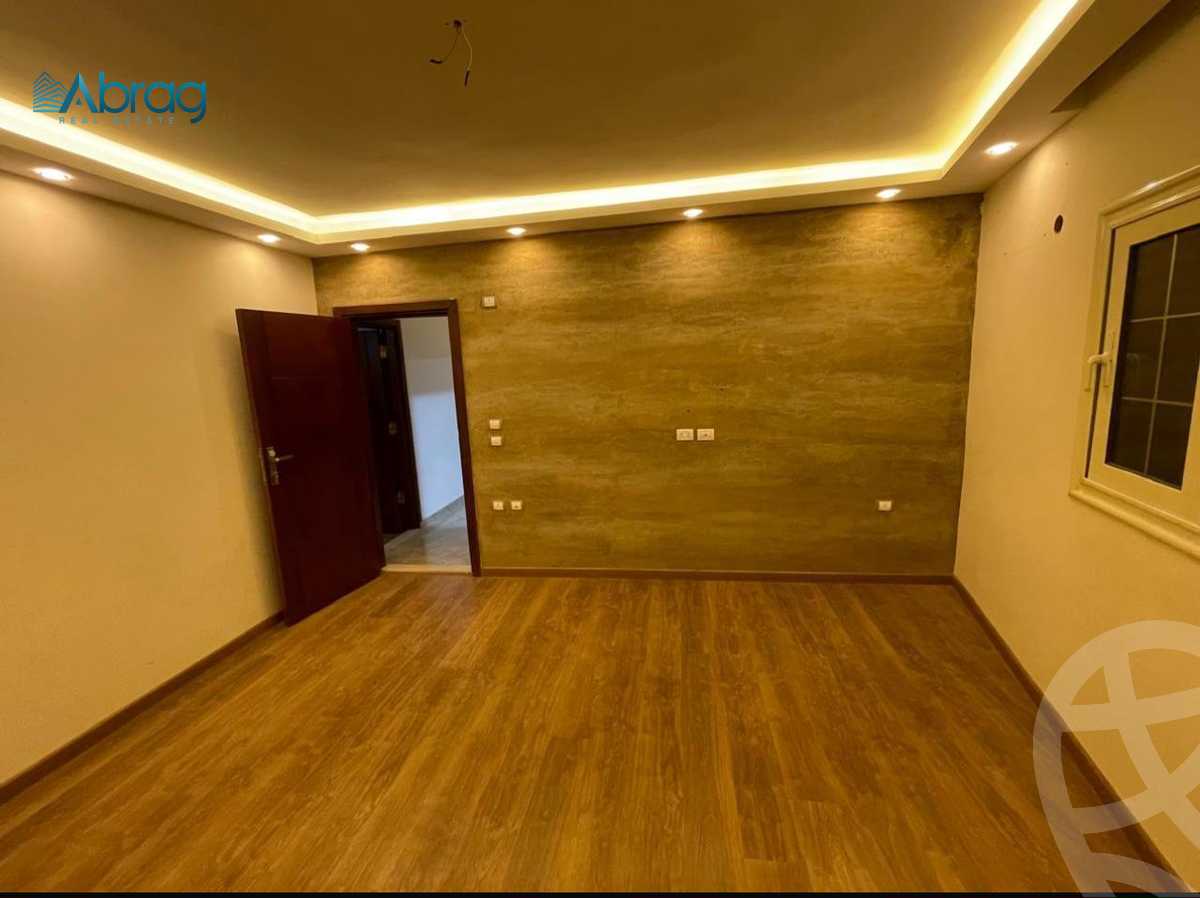https://aqarmap.com.eg/ar/listing/6567254-for-sale-cairo-el-sheikh-zayed-city-el-hay-elsades-ashaer