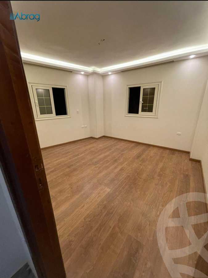 https://aqarmap.com.eg/ar/listing/6567254-for-sale-cairo-el-sheikh-zayed-city-el-hay-elsades-ashaer
