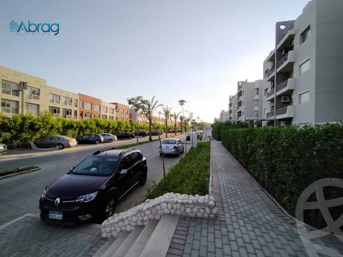 https://aqarmap.com.eg/ar/listing/6590696-for-sale-cairo-el-sheikh-zayed-city-compounds-dh-drys