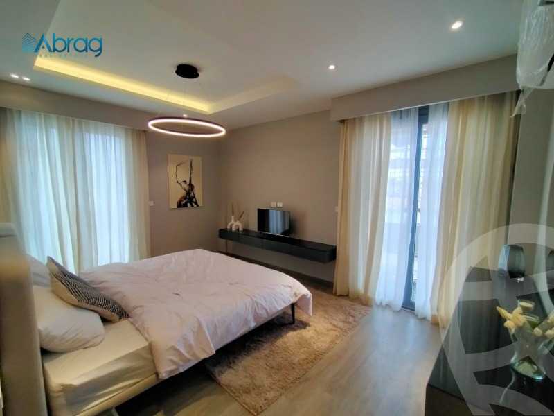 https://aqarmap.com.eg/ar/listing/6592893-for-rent-cairo-el-sheikh-zayed-city-compounds-kmbwnd-fyldj-wyst-dr-llttwyr