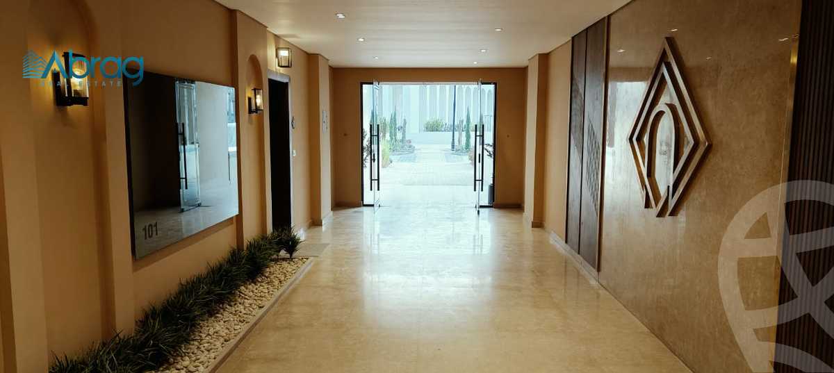 https://aqarmap.com.eg/ar/listing/6592893-for-rent-cairo-el-sheikh-zayed-city-compounds-kmbwnd-fyldj-wyst-dr-llttwyr