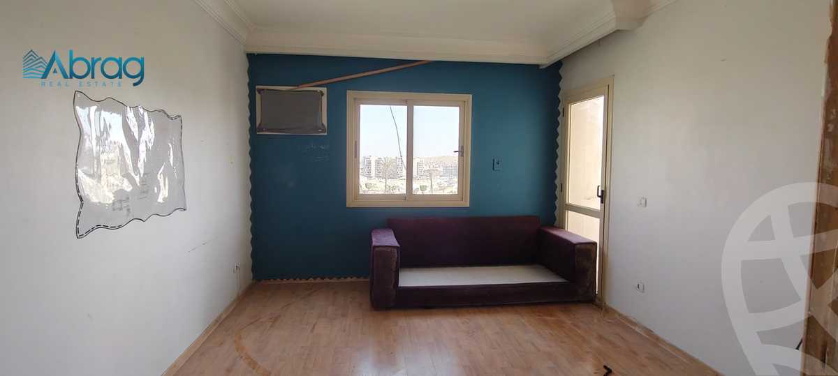 https://aqarmap.com.eg/en/listing/6601184-for-sale-cairo-el-sheikh-zayed-city-compounds-zayed-2000