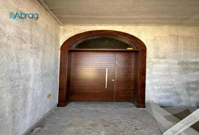 https://aqarmap.com.eg/ar/listing/6622041-for-sale-cairo-el-sheikh-zayed-city-compounds-kmbwnd-fyldj-wyst-dr-llttwyr
