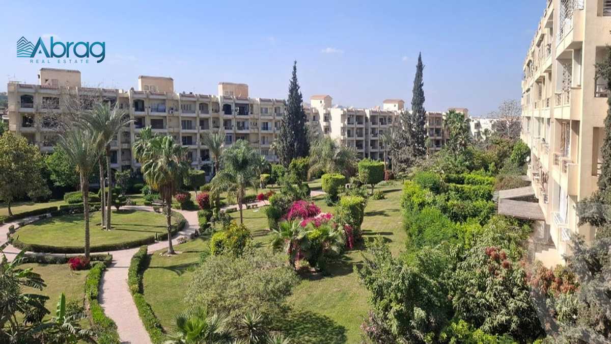 https://aqarmap.com.eg/en/listing/6625149-for-sale-cairo-el-sheikh-zayed-city-compounds-zayed-2000