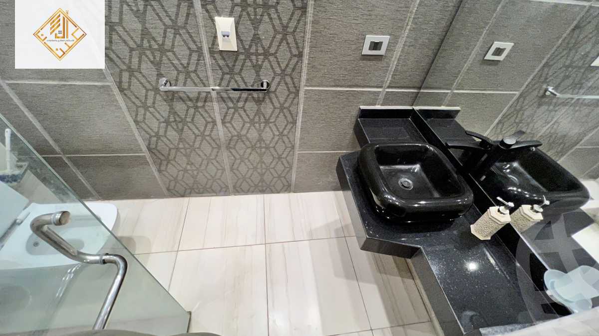 https://aqarmap.com.eg/en/listing/4104996-for-sale-cairo-dokki-kwrnysh-lnyl