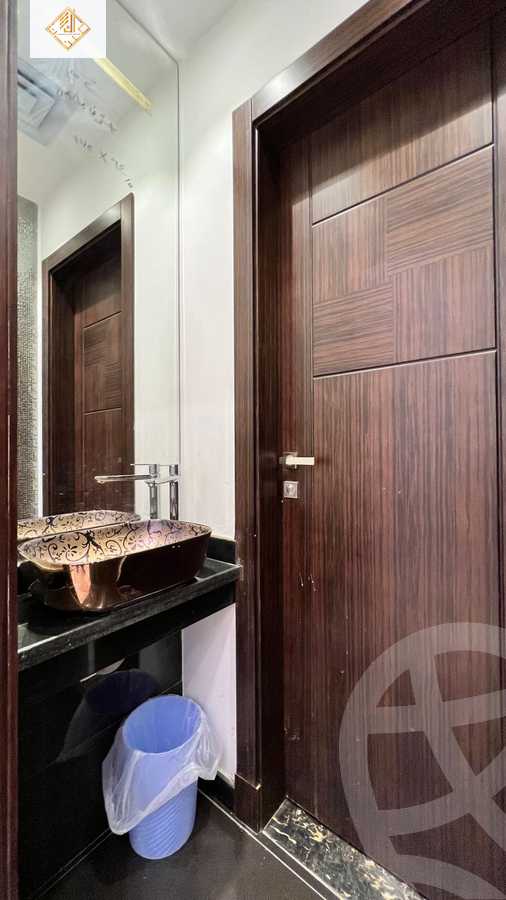 https://aqarmap.com.eg/en/listing/4104996-for-sale-cairo-dokki-kwrnysh-lnyl