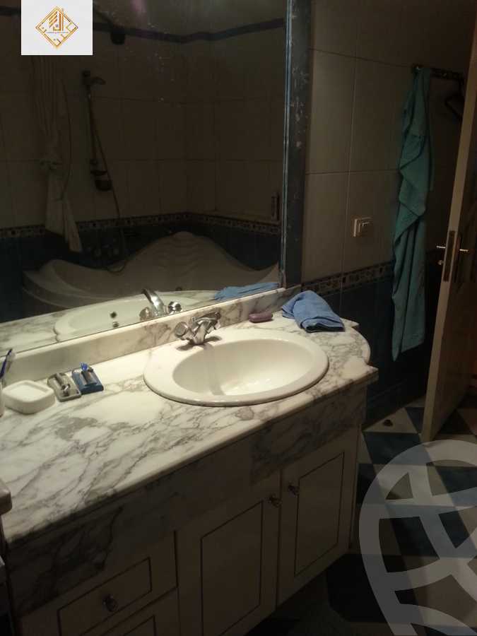 https://aqarmap.com.eg/ar/listing/4296887-for-sale-cairo-el-mohandesen-lebnan-square