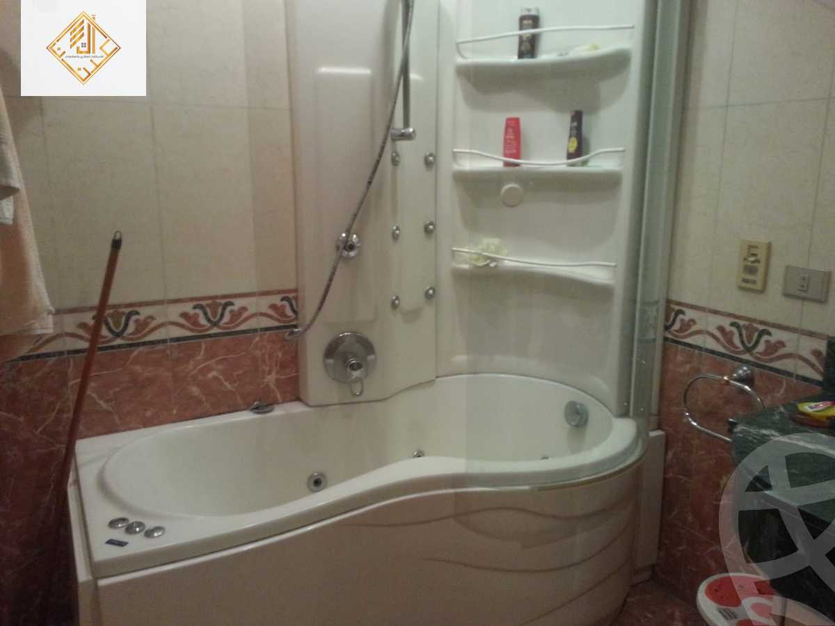 https://aqarmap.com.eg/ar/listing/4296887-for-sale-cairo-el-mohandesen-lebnan-square