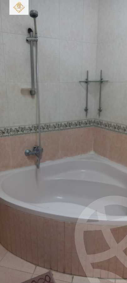 https://aqarmap.com.eg/en/listing/4329720-for-sale-cairo-el-mohandesen-lebnan-square