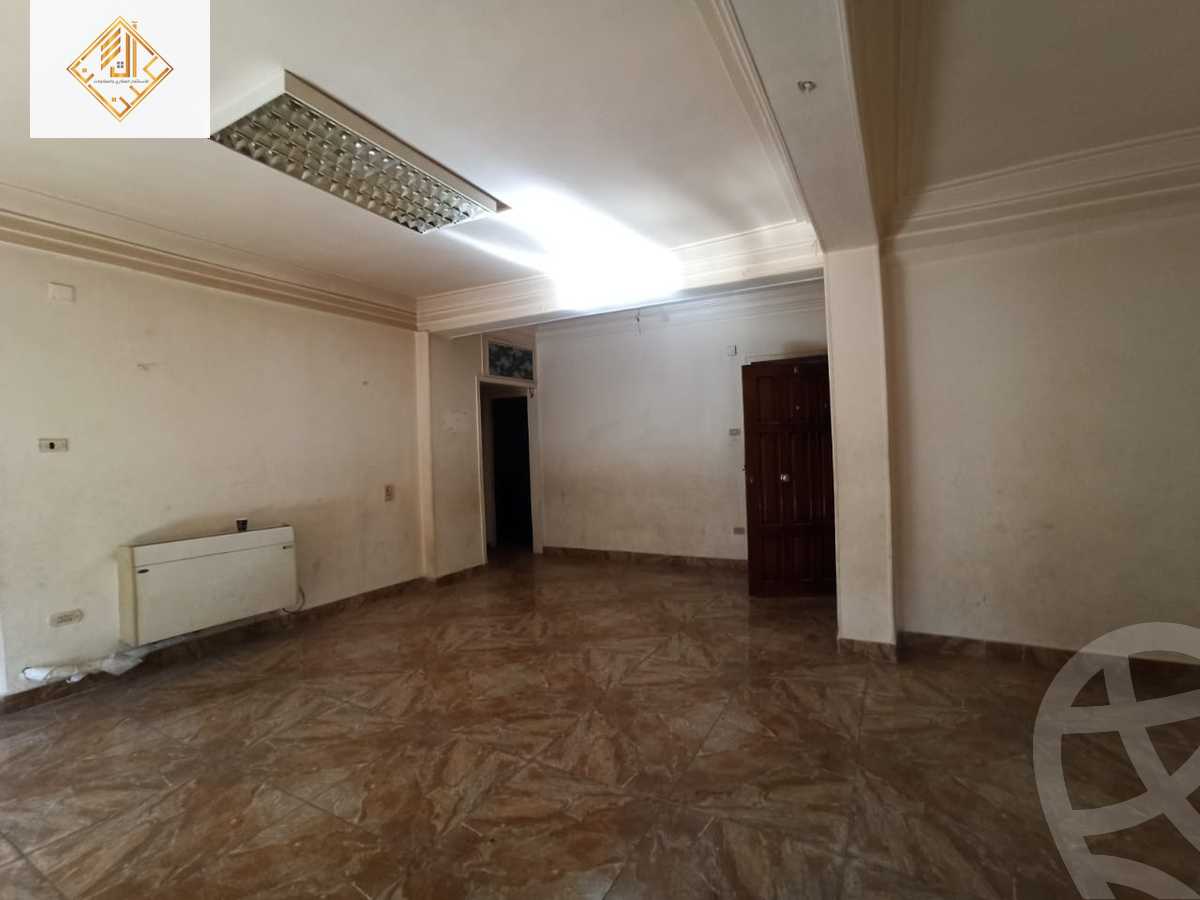 https://aqarmap.com.eg/en/listing/4343613-for-rent-cairo-dokki-manteqt-nadi-el-syd