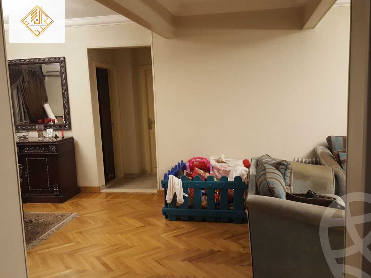 https://aqarmap.com.eg/ar/listing/4358203-for-sale-cairo-el-mohandesen-shareaa-ahmed-orabi