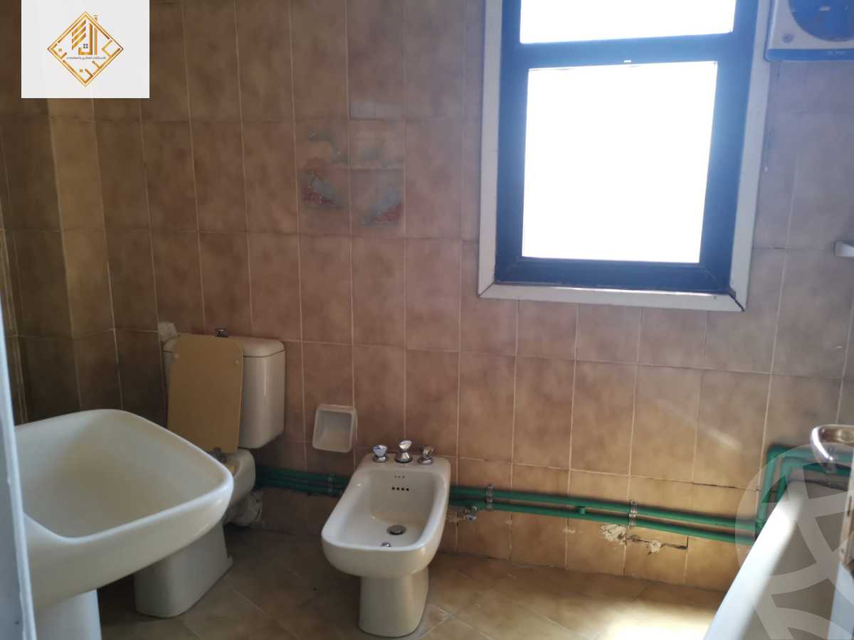 https://aqarmap.com.eg/en/listing/4841291-for-sale-cairo-dokki-dokki