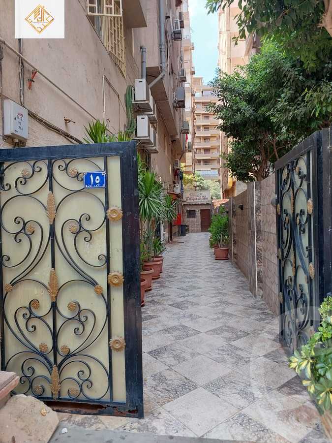 https://aqarmap.com.eg/ar/listing/4931053-for-rent-cairo-el-mohandesen-shareaa-ahmed-orabi