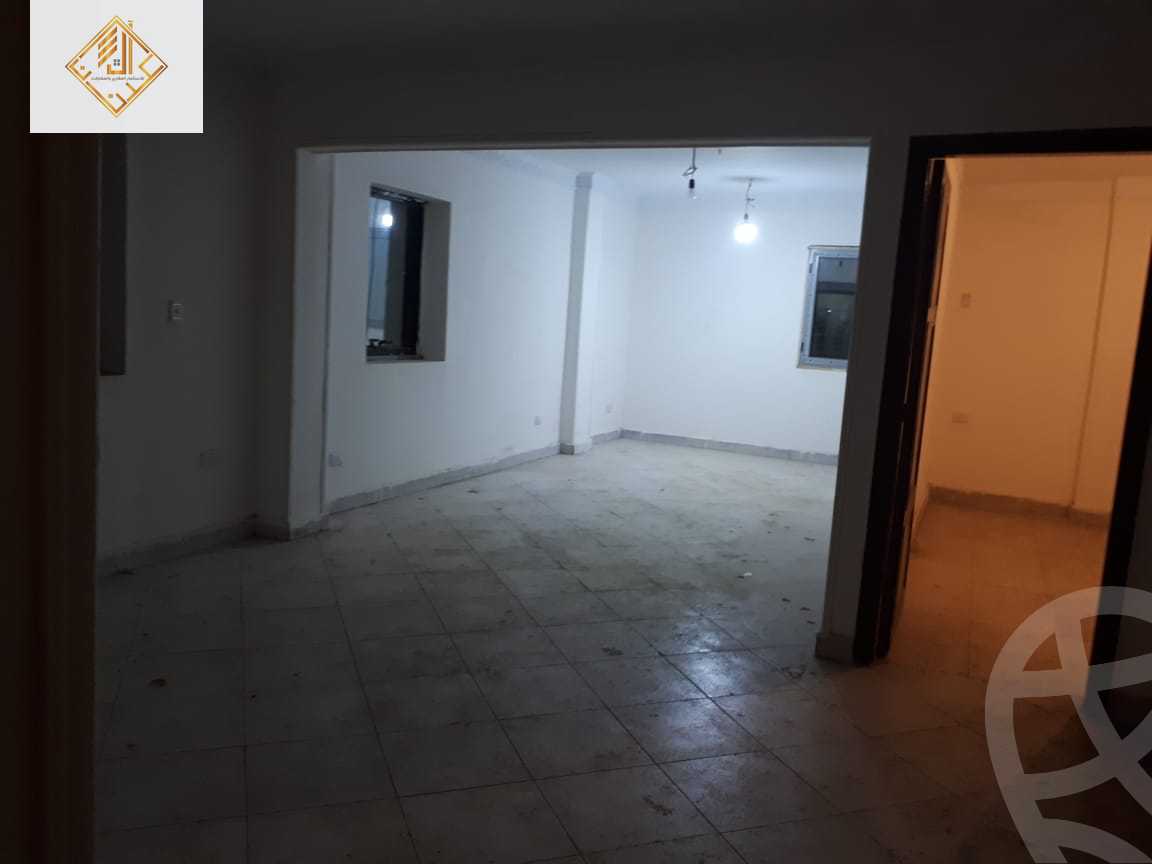 https://aqarmap.com.eg/en/listing/4951056-for-sale-cairo-dokki-mohey-el-din-abo-el-ezz