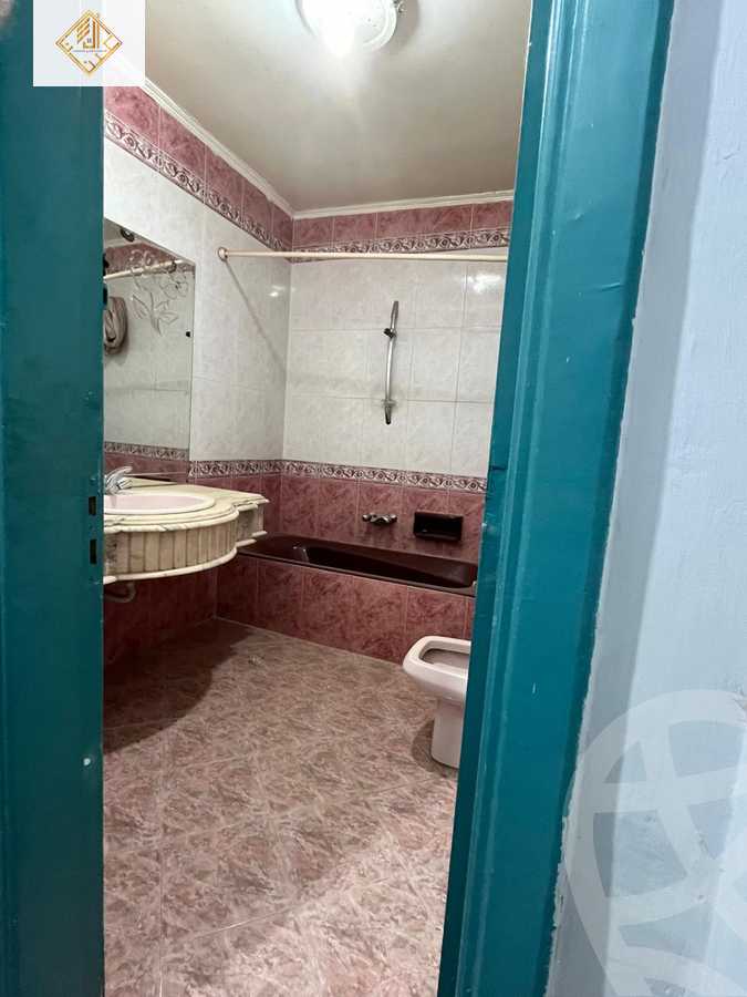 https://aqarmap.com.eg/ar/listing/5131943-for-rent-cairo-el-agouza-shaheen-st