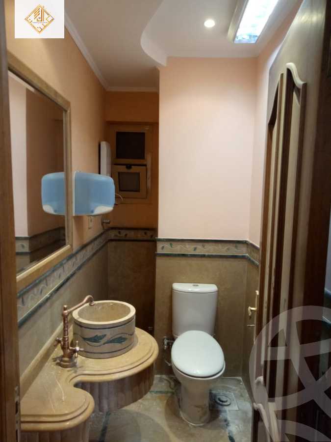 https://aqarmap.com.eg/ar/listing/5132182-for-rent-cairo-dokki-mohey-el-din-abo-el-ezz