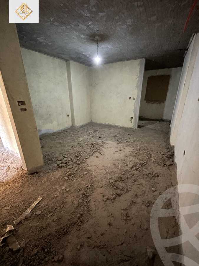 https://aqarmap.com.eg/en/listing/6017960-for-sale-cairo-dokki-mohey-el-din-abo-el-ezz