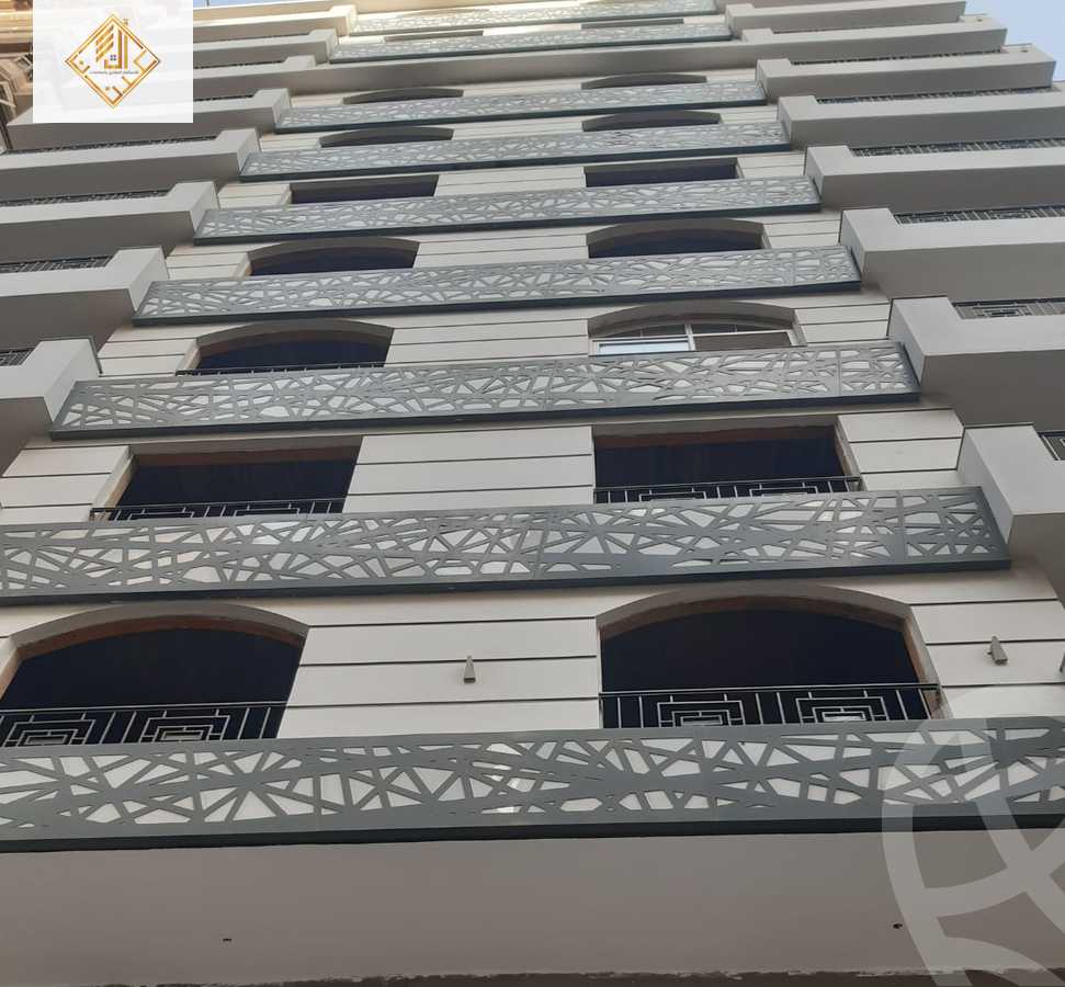 https://aqarmap.com.eg/en/listing/6018360-for-sale-cairo-dokki-mohey-el-din-abo-el-ezz
