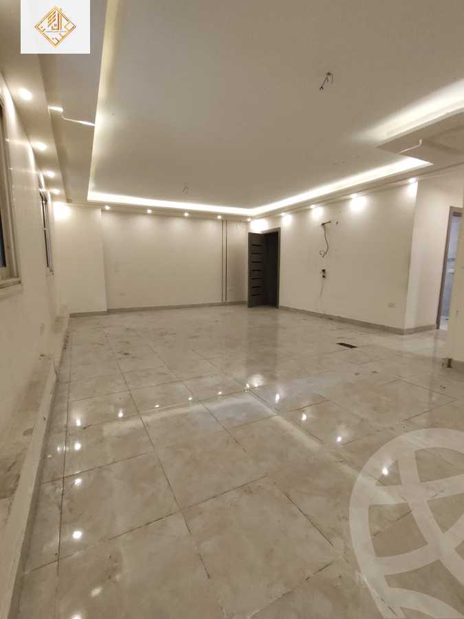 https://aqarmap.com.eg/en/listing/6020564-for-sale-cairo-el-mohandesen-abd-el-moneam-riad-st