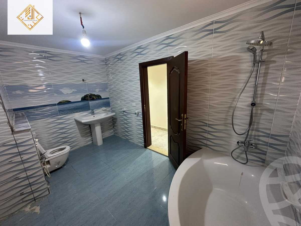 https://aqarmap.com.eg/en/listing/6020701-for-sale-cairo-dokki-mohey-el-din-abo-el-ezz