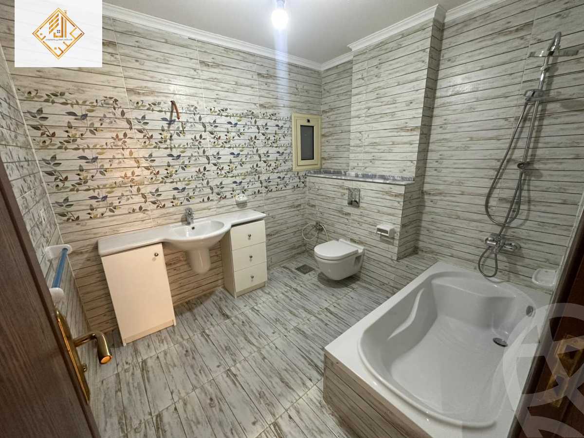https://aqarmap.com.eg/en/listing/6020701-for-sale-cairo-dokki-mohey-el-din-abo-el-ezz