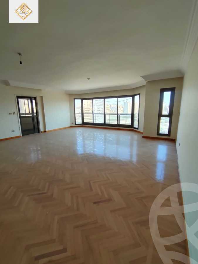 https://aqarmap.com.eg/ar/listing/6020790-for-sale-cairo-dokki-mohey-el-din-abo-el-ezz